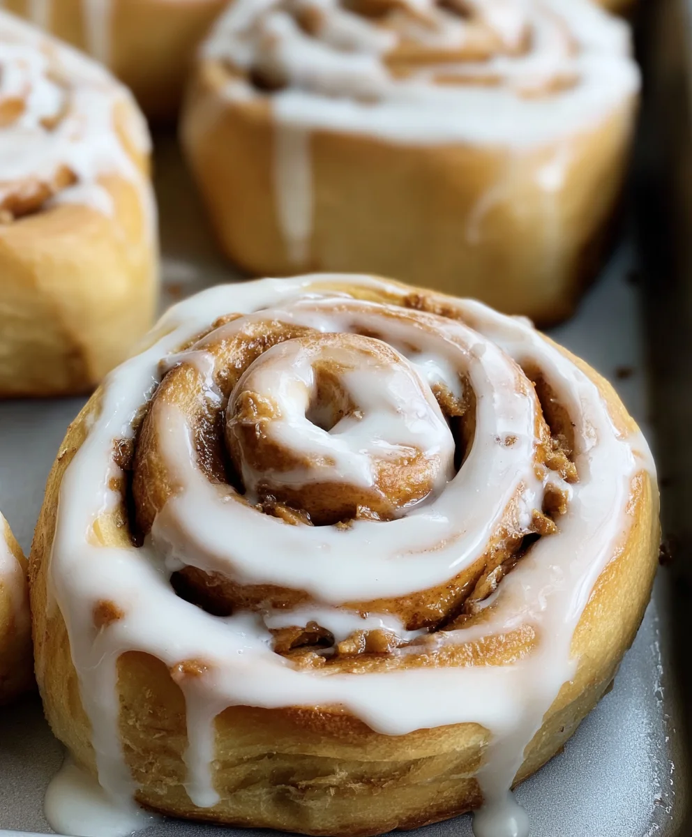 Biscoff Cinnamon Rolls-Sweet & Easy Treat