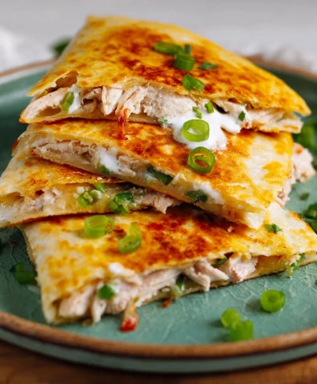 Keto Chicken Quesadilla